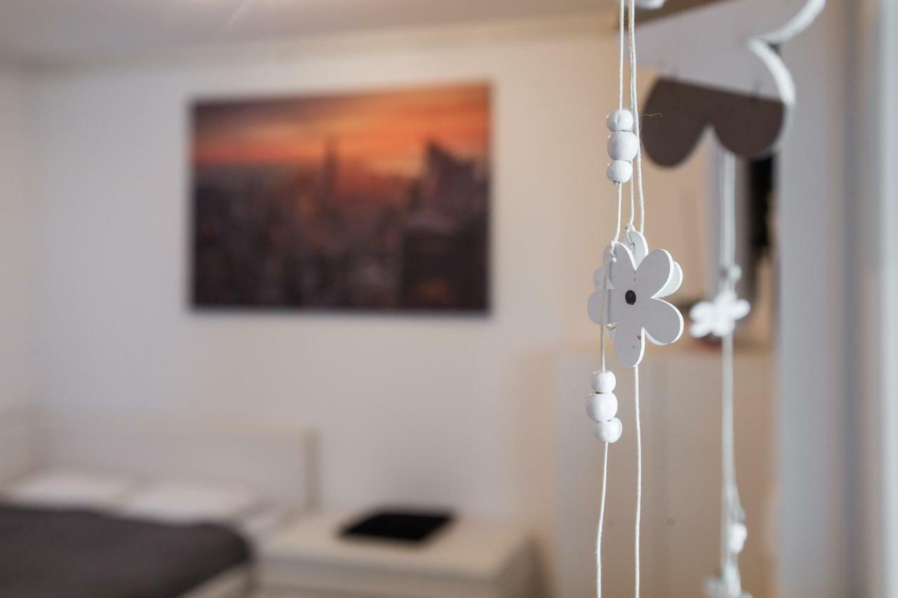 Cozy & Modern Studio With Balcony ซาเกร็บ ภายนอก รูปภาพ