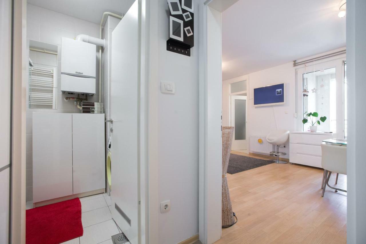 Cozy & Modern Studio With Balcony ซาเกร็บ ภายนอก รูปภาพ