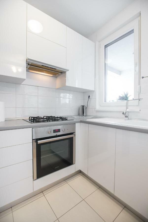 Cozy & Modern Studio With Balcony ซาเกร็บ ภายนอก รูปภาพ